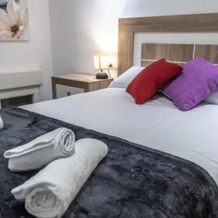 Brisa Marinera Grupo Ac Gestion * Кадис